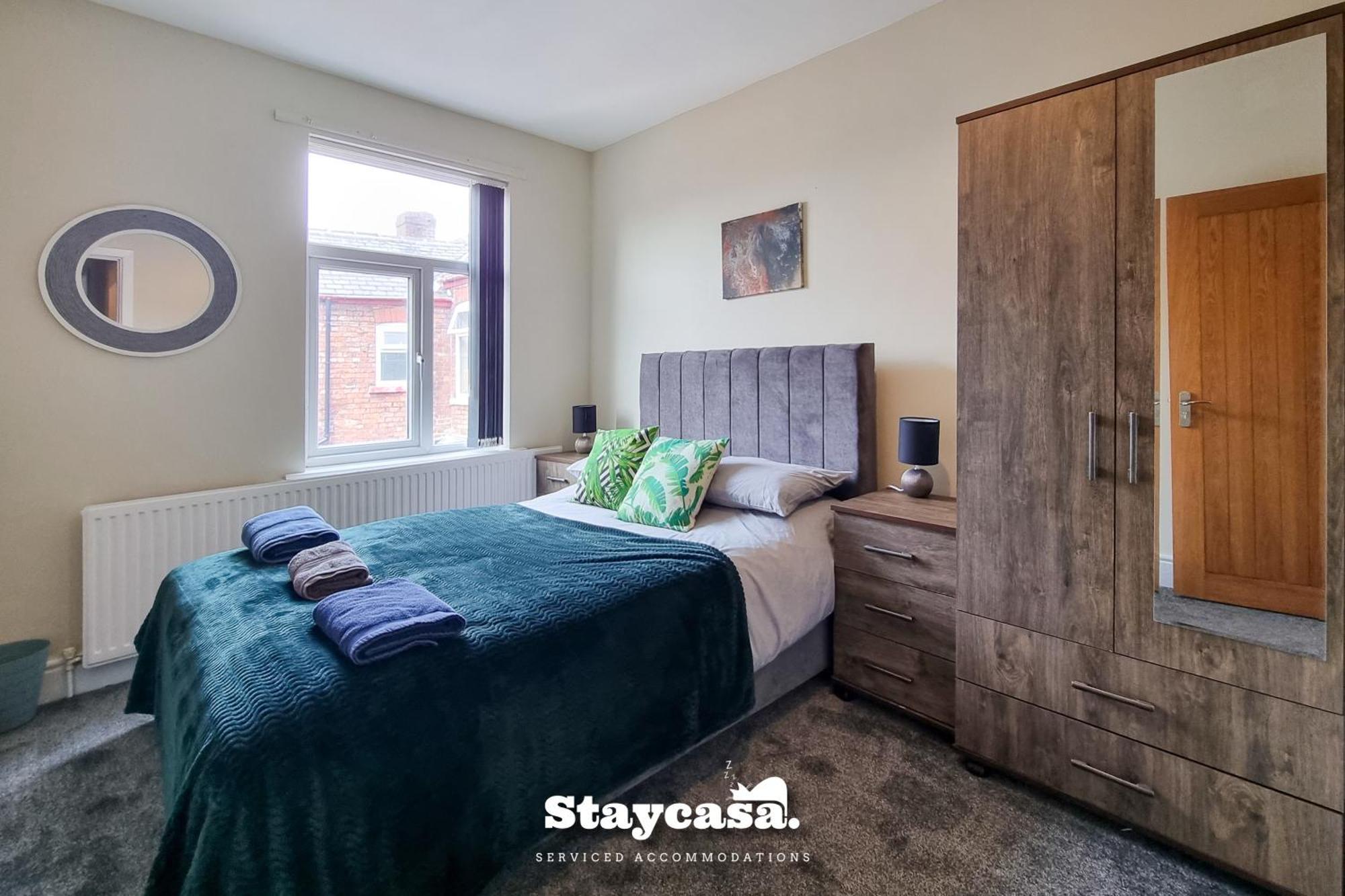 Clarence Co-living - Private Self-cater * Manchester